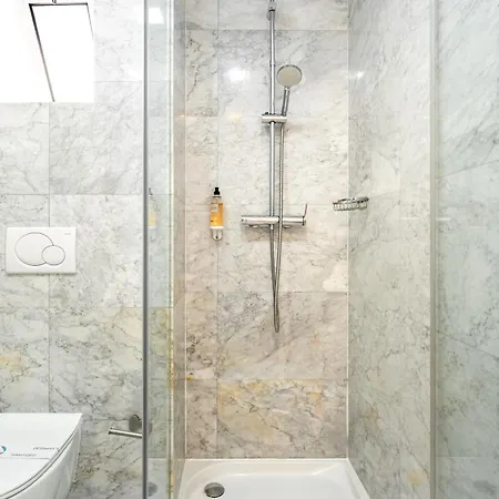 Feel Classic * Porto